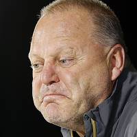 Vegas Golden Knights coach Gerard Gallant calls out during the third period of the team's NHL hockey game against the Colorado Avalanche on Thursday, Dec. 27, 2018, in Las Vegas.