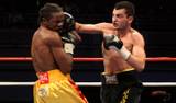 Boxing at the Joint-Vanes Martiosyan vs. at Kassim Ouma 