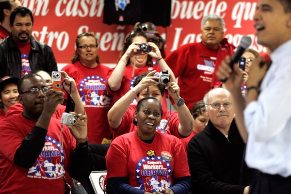 Democratic presidential hopeful Sen. Barack Obama speaks at the Culinary ...