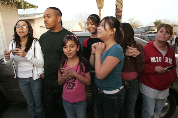 Neighborhood kids hope to catch a glimpse of Democratic presidential ...