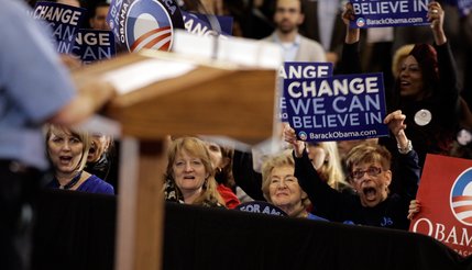 The crowd cheers before Democratic presidential hopeful Sen. Barack Obama speaks during a town hall meeting at Del Sol High School in Las Vegas Friday, Jan. 11, 2008.