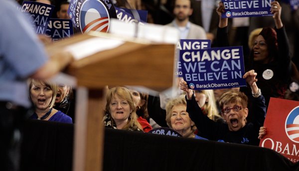 The crowd cheers before Democratic presidential hopeful Sen. Barack Obama ...