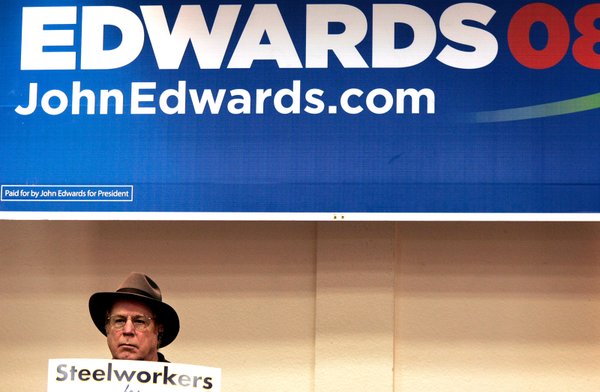 Dave Campbell of the United Steelworkers Union Local 675 attends ...