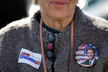 Laura Smith, a precinct captain from Boulder City, attends a rally with presidential hopeful John Edwards at his headquarters in Las Vegas Friday, Jan. 18, 2008.
