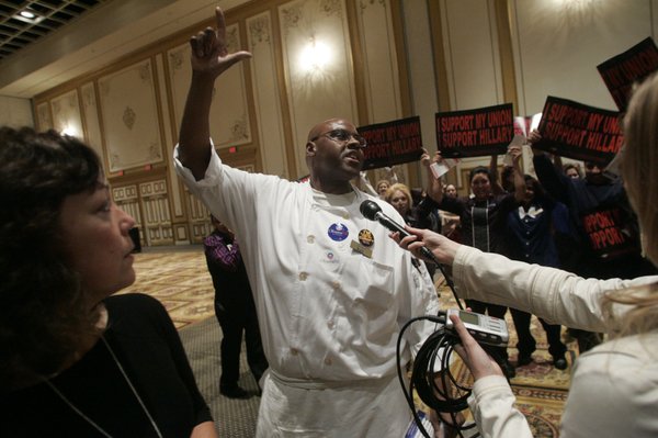 Bally's cook Ray Wadsworth criticizes Clinton supporters at the Paris ...
