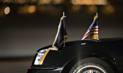 President George W. Bush arrives on Air Force One at McCarran International Airport in Las Vegas on Wednesday night, January 30, 2008.