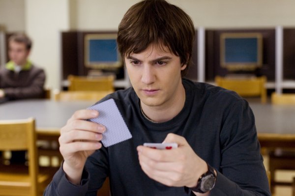 Ben Campbell (Jim Sturgess, left) is recruited by Jill Taylor ...