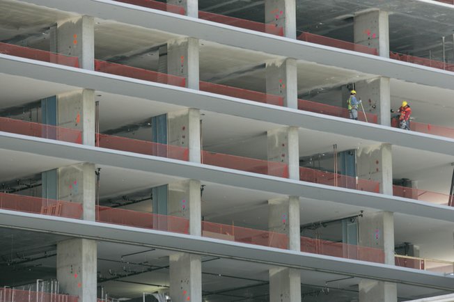 Work continues last week on CityCenter, one of the major projects on the Strip where a total of nine construction workers have died in the past 16 months. Because of the numbers of entities involved and their sometimes complex relationships, efforts to reduce accidents often dead-end.