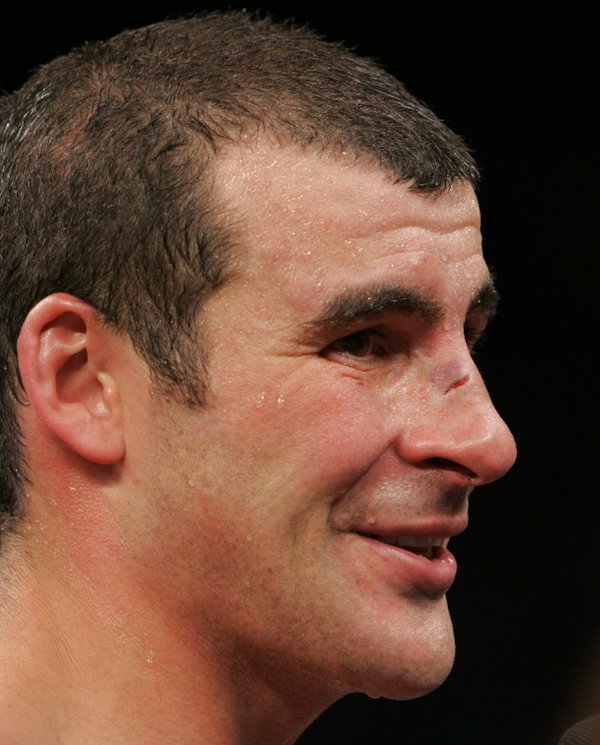 Victory is a soothing ointment for Joe Calzaghe's pain after ...