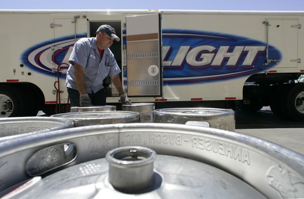Bob Roik, a Nevada Beverage draft sales rep, picks up ...