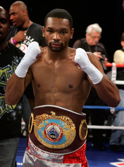 Kendall Holt poses after taking the WBO junior welterweight title from Ricardo Torres at Planet Hollywood.