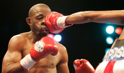 Kevin Kelley gets hit by Jaime Palma during a lightweight boxing match at the Las Vegas Hilton. 