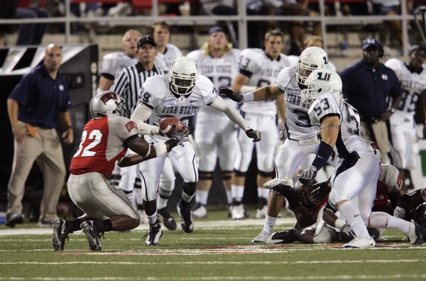 UNLV's Channing Trotter, left, catches an onside kick by Utah ...