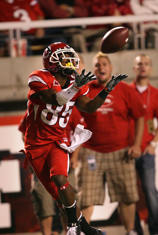 Utah wide receiver Jereme Brooks catches this pass from Utah's ...