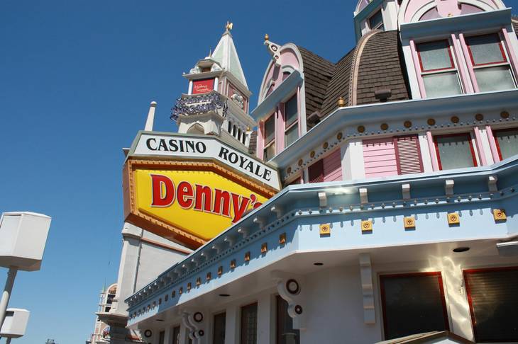 Denny's inside Casino Royale 