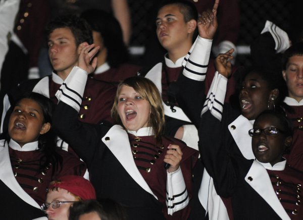 Del Sol High sophomore Shelby Self, center, and her fellow ...