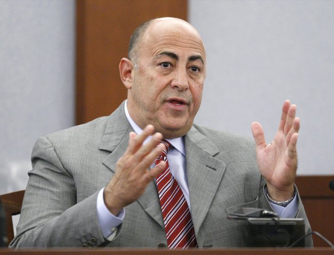 Charles Ehrlich testifies during O.J. Simpson's trial in Las Vegas, Monday, Sept. 22, 2008. Simpson faces 12 charges, including felony kidnapping, armed robbery and conspiracy. 
