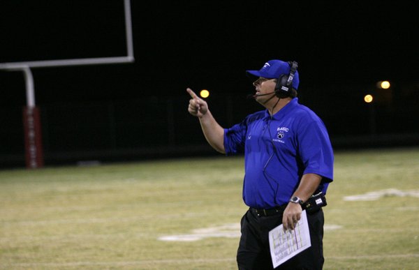 Basic coach Jeff Cahill reacts to a play during Friday's ...