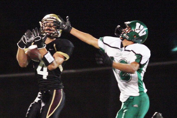 Faith Lutheran wide receiver Don Pearson completes a long pass ...