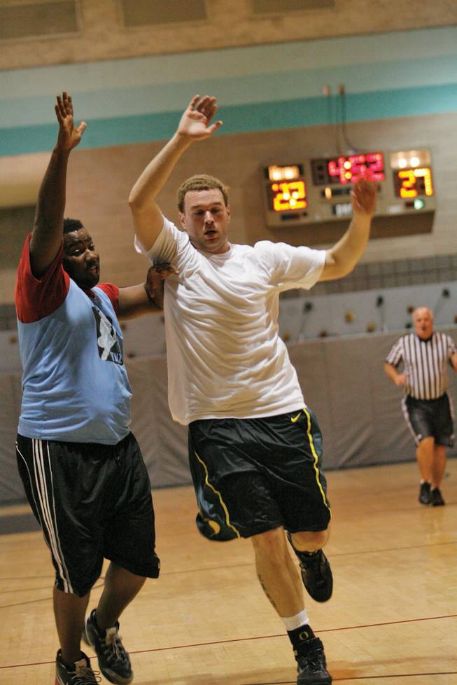 Former Green Valley High basketball star Mitch Platt plays during a recreational basketball game at the Black Mountain Recreation Center & Aquatic Complex in Henderson on Oct. 7.