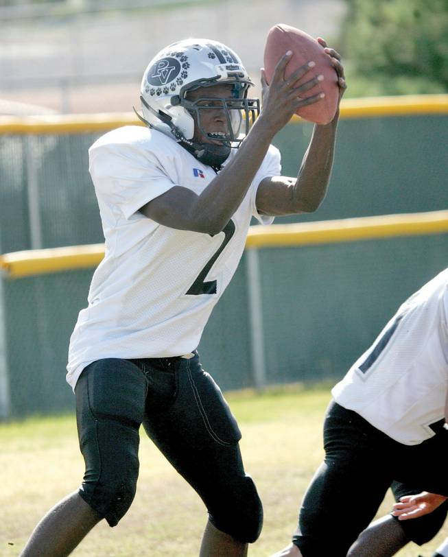 Palo Verde's Chappell Thomas catches a toss during a recent practice.