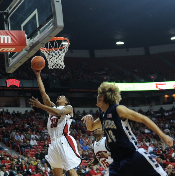 Tre'von Willis lays the ball in for two points.