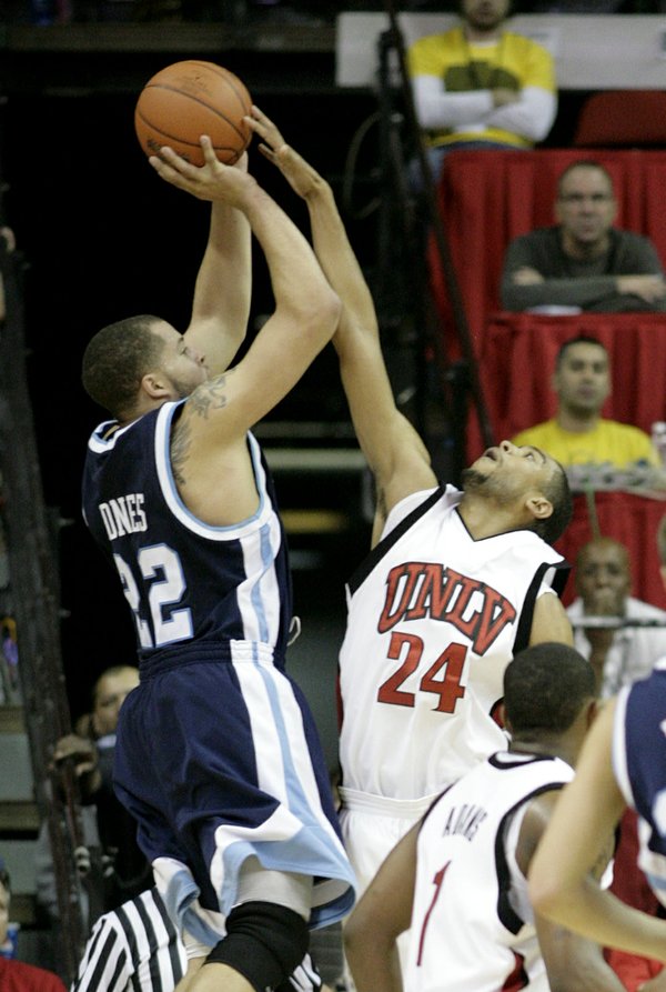 UNLV's Rene Rougeau gets a key block late in Saturday's ...