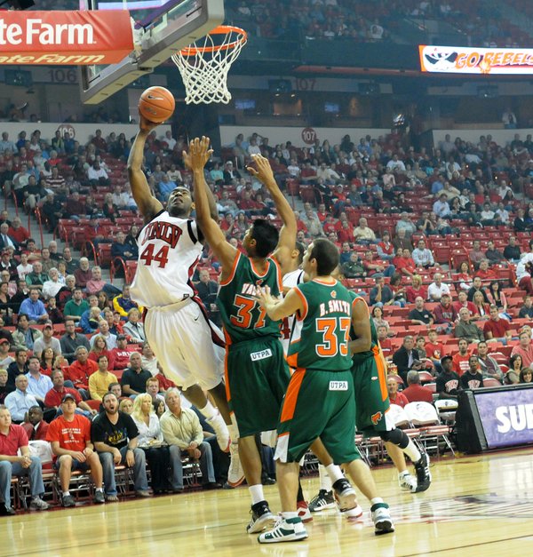 First half action Tuesday night as UNLV takes on Texas-Pan ...