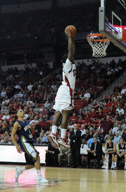 First half action from Thursday night's Rebels basketball game. At halftime, UNLV was leading NAU, 54-31.