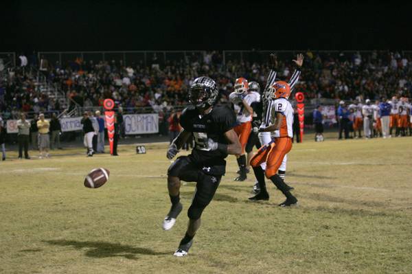 Palo Verde's Torin Harris (5) celebrates after scoring a touchdown ...