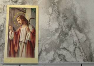 Antonia Baker says the image of Jesus is visible in tiles in her home.
