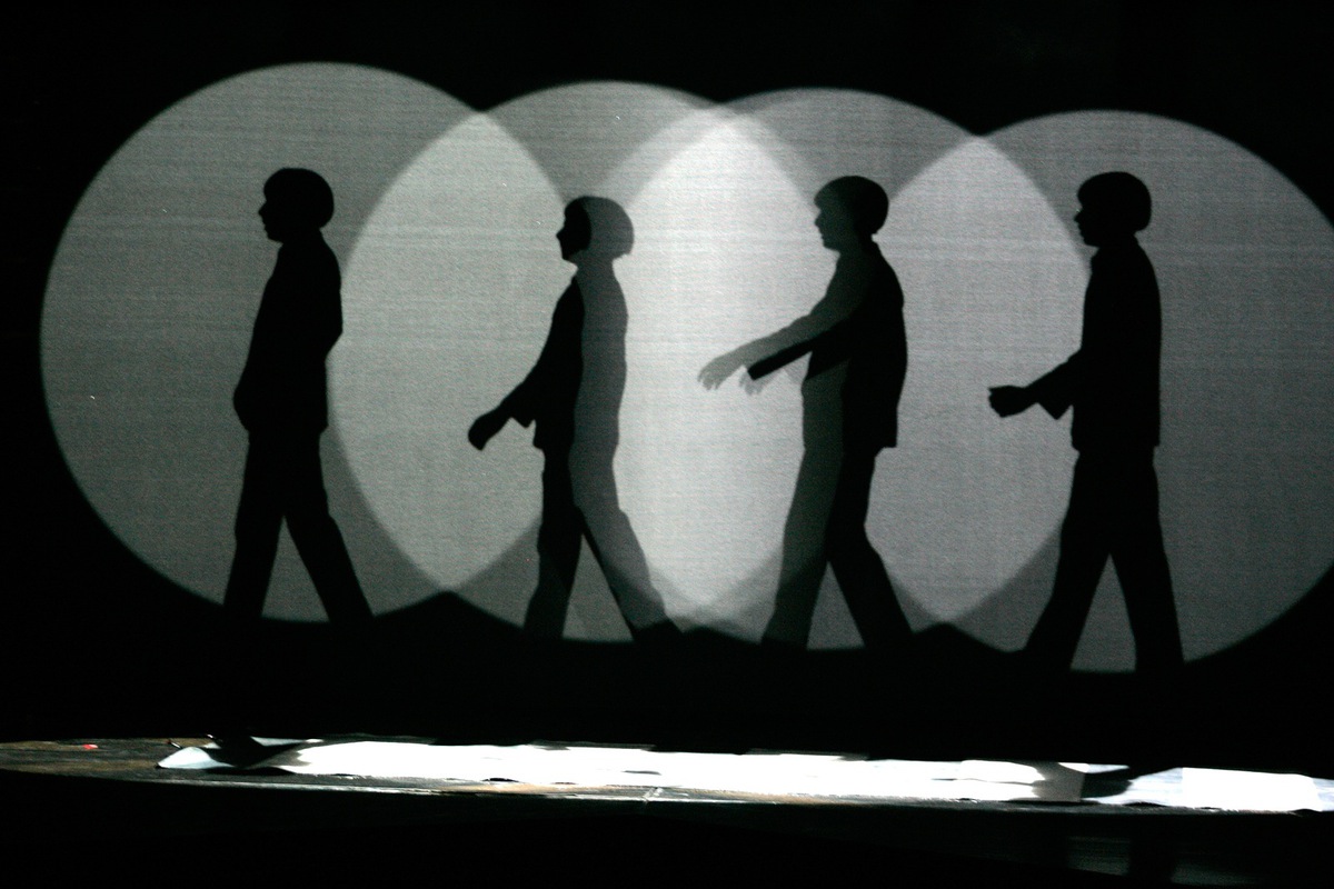 Cirque du Soleil's Beatles&themed Las Vegas show will end after an 18&year run