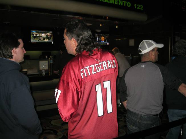 Cardinals fan-LV Hilton