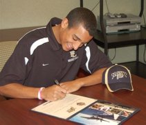 David Sperry signs with Navy