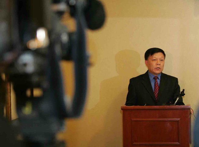 Wang Xinping, Deputy Consul General of The People's Republic of China in San Francisco, speaks during a media briefing Thursday at the Hilton Garden Inn.
