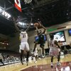 Palo Verde's D.J. Stennis (1) shoots over an Eldorado defender on Thursday in the 4A state semifinals at the Orleans Arena. The Panthers won 68-60.

