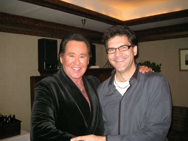 Wayne Newton (left, in leisurely velvet attire) and John Kats.