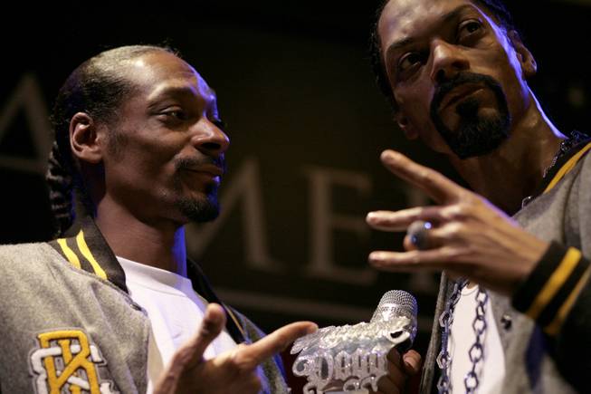 Snoop Gets Waxed