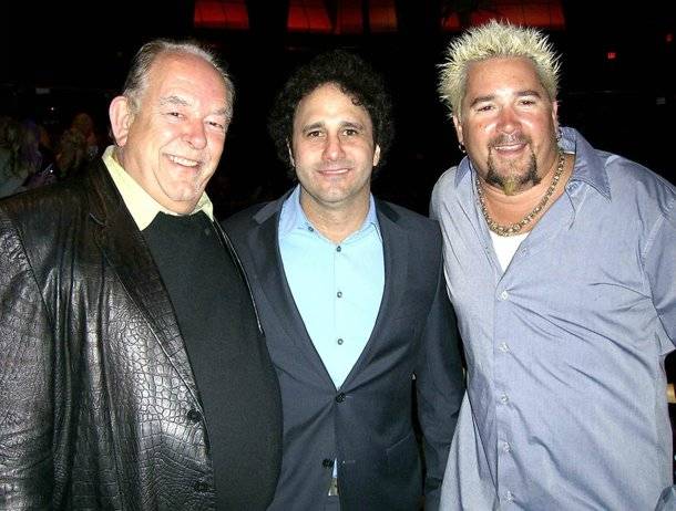 Robin Leach with UNLVino Award of Excellence recipients George Maloof and Guy Fieri in April 2009.