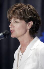 Las Vegas Bowl Executive Director Tina Kunzer-Murphy announces Pioneer as the new sponsor of the bowl Wednesday, August 11, 2004.