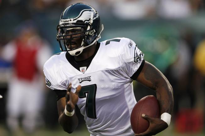 White said he fully backed Michael Vick, who was playing for the first time since going to prison Thursday night.