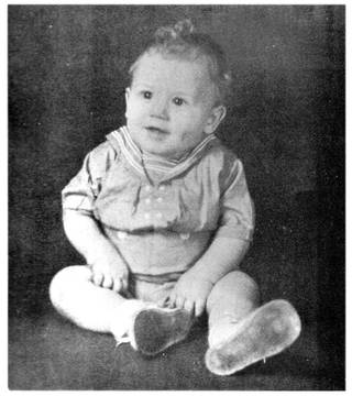 Wayne Newton as an infant. Baby, this guy is hot!