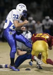 Del Sol fights off Basic