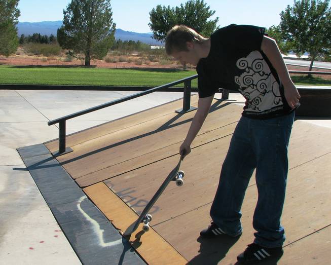 Manny Hein, 20, of Boulder City, points out the chipped edges of a ramp at the skate park at Veterans Memorial Park in Boulder City. The city is planning to replace the 8-year-old equipment.