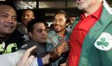 Manny Pacquiao arrives in L.A.