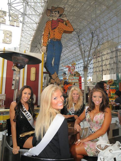 2010 Miss USA Pageant contestants at the Golden Nugget on ...