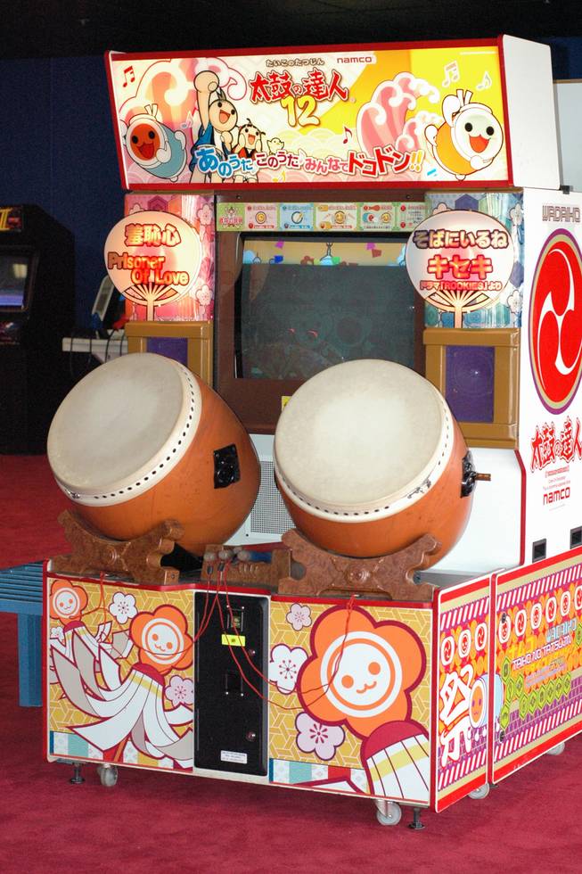One of Gemini Arcade's two Taiko No Tatsujin machines.