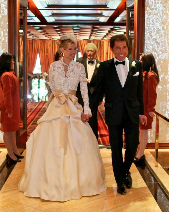 Casino owner Steve Wynn and Andrea Hissom wed in a private ceremony.  The couple celebrated their nuptials with a gathering of 500 of their friends and family at Wynn Las Vegas.