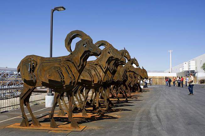Sculptures coming to I-15