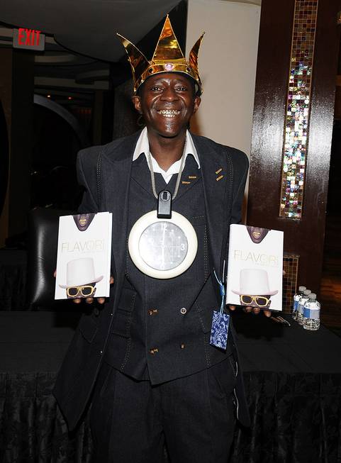 Flavor Flav's book signing of <em>Flavor Flav: The Icon, The ...